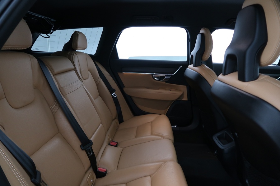 Volvo V90 Cross Country vaihtoauto