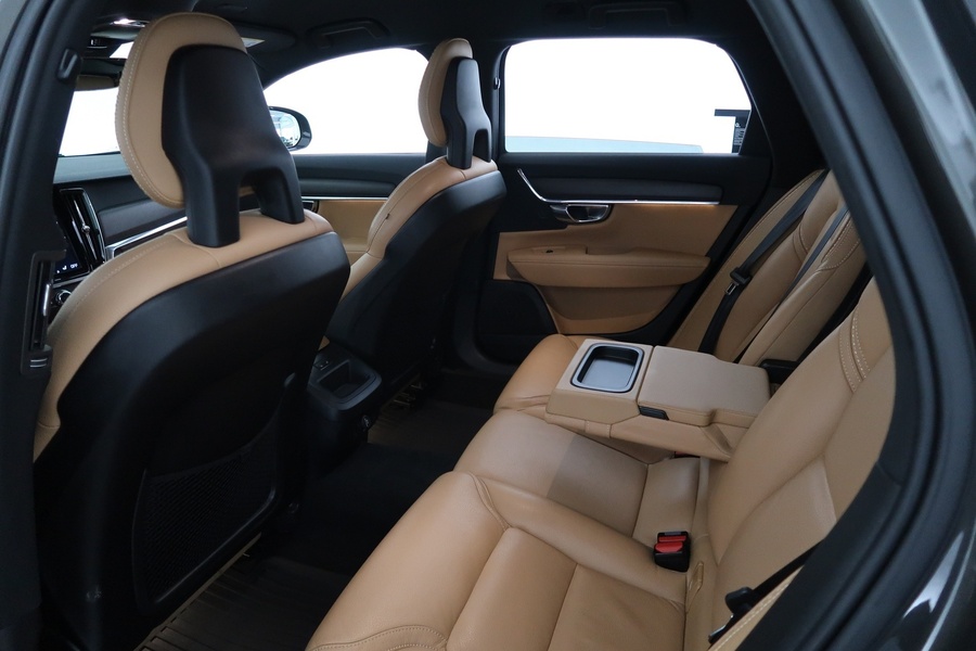 Volvo V90 Cross Country vaihtoauto