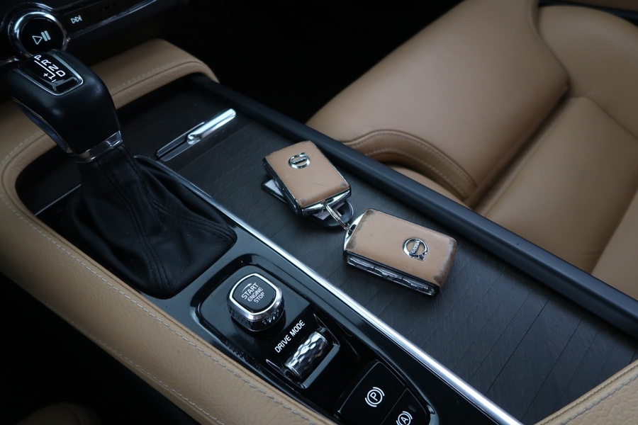 Volvo V90 Cross Country vaihtoauto