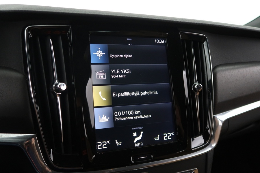 Volvo V90 Cross Country vaihtoauto