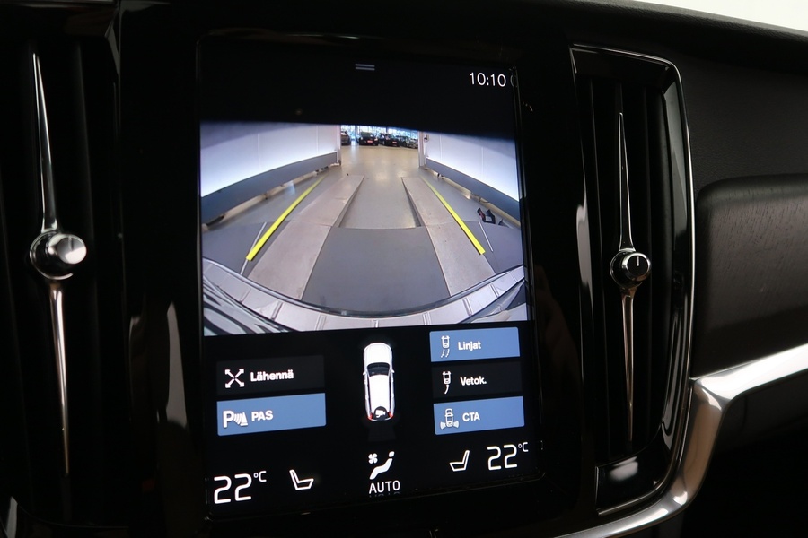 Volvo V90 Cross Country vaihtoauto