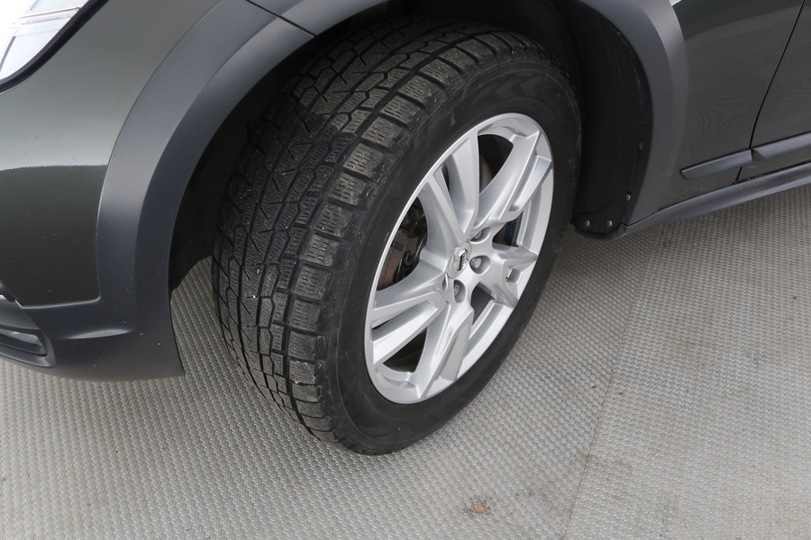 Volvo V90 Cross Country vaihtoauto