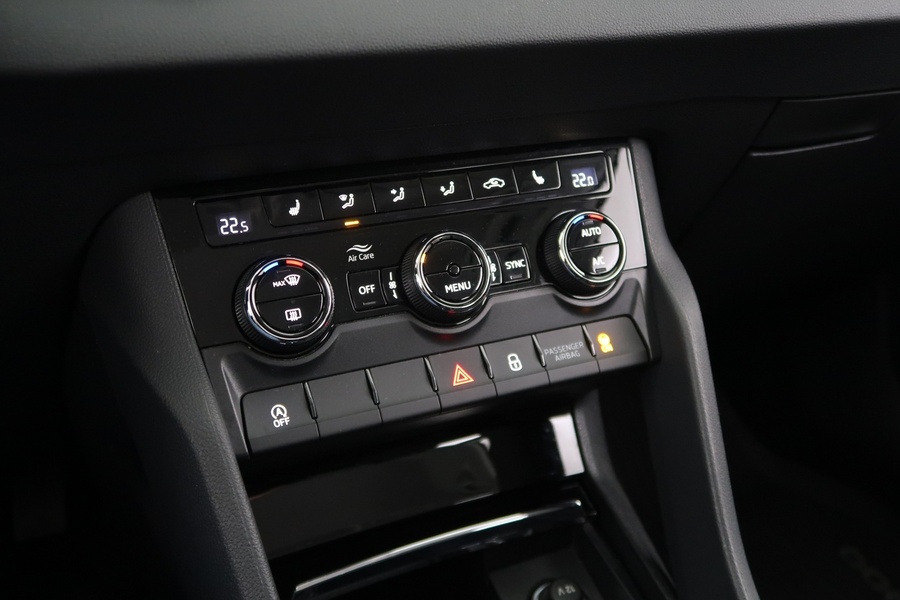 Skoda Karoq vaihtoauto