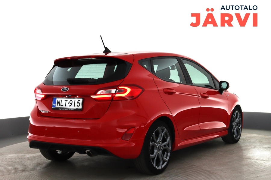 Ford Fiesta vaihtoauto