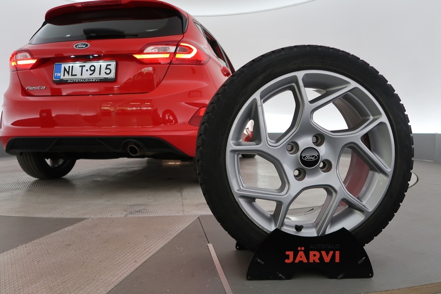 Ford Fiesta vaihtoauto