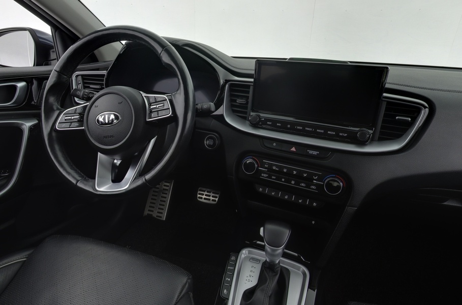Kia XCeed vaihtoauto