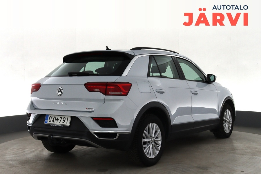 Volkswagen T-Roc vaihtoauto
