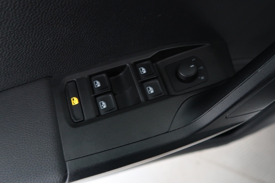 SEAT Arona vaihtoauto