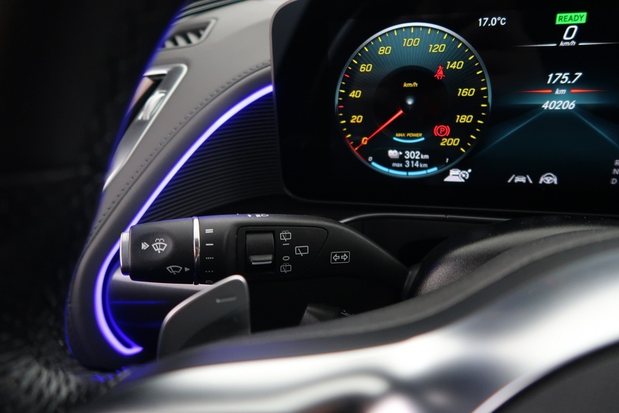 Mercedes-Benz EQC vaihtoauto