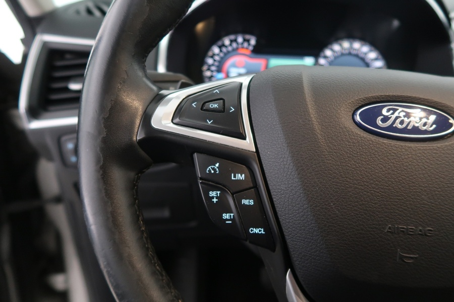 Ford S-MAX vaihtoauto