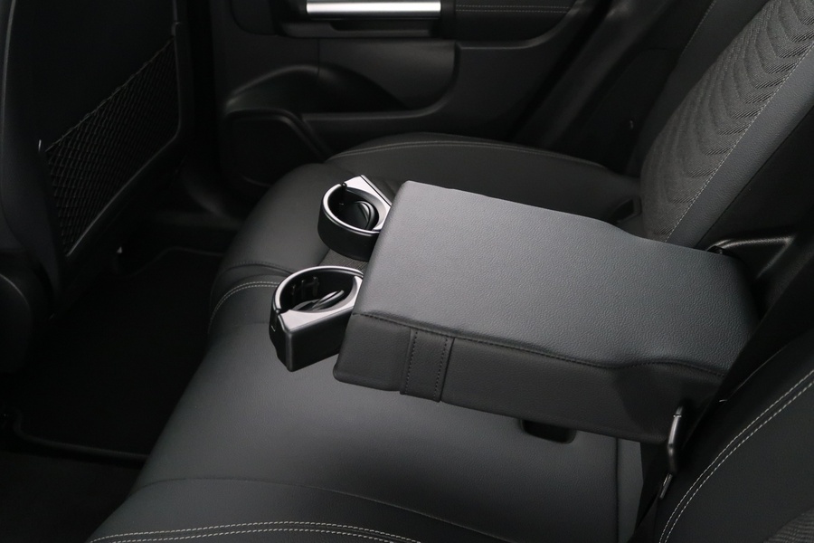 Mercedes-Benz EQA vaihtoauto