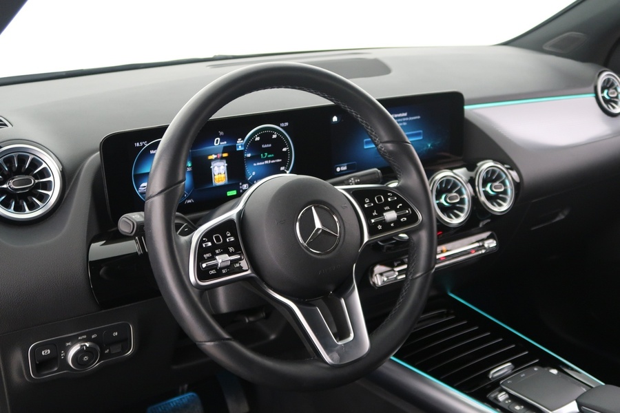 Mercedes-Benz EQA vaihtoauto