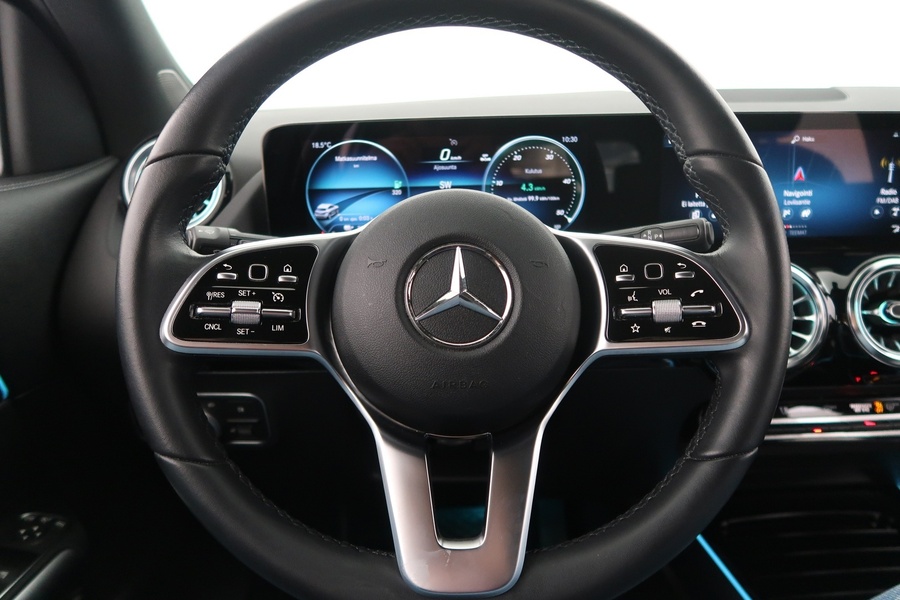 Mercedes-Benz EQA vaihtoauto