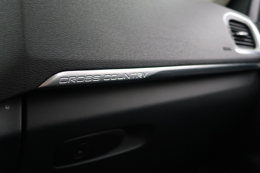 Volvo V40 Cross Country vaihtoauto