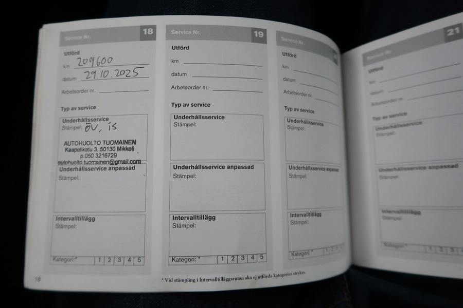 Volvo V70 vaihtoauto