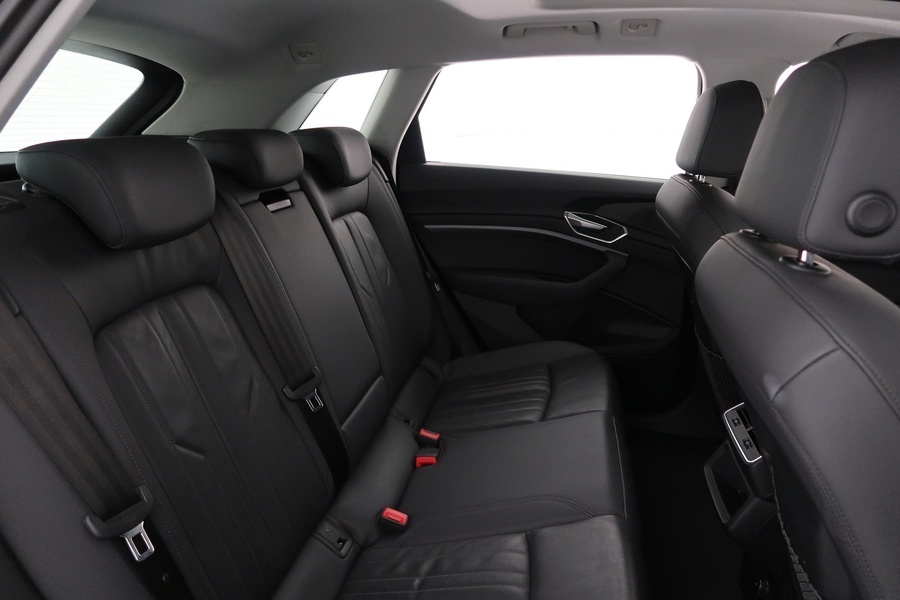 Audi e-tron vaihtoauto