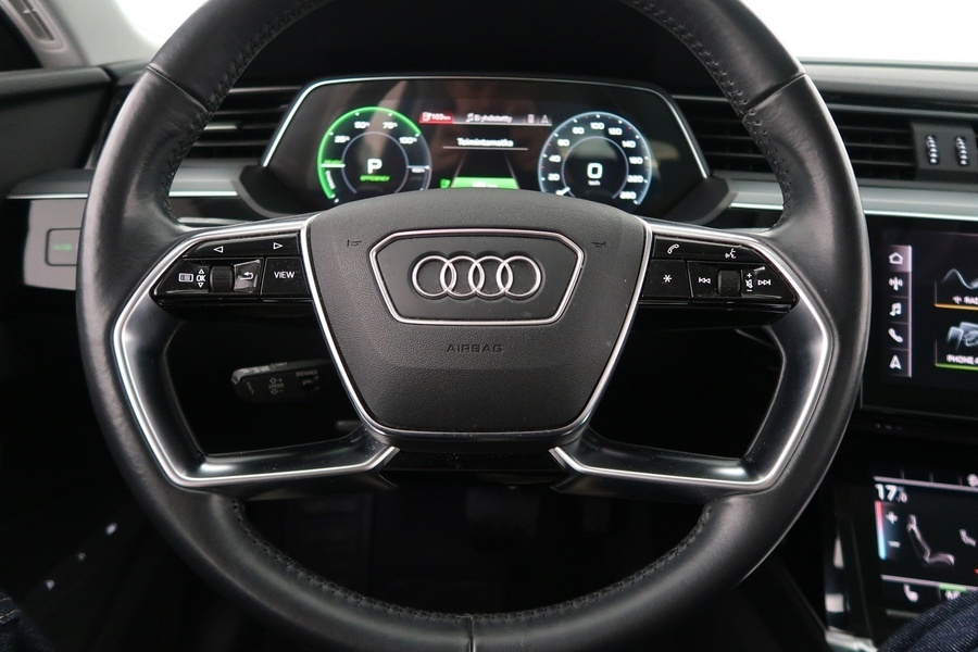 Audi e-tron vaihtoauto