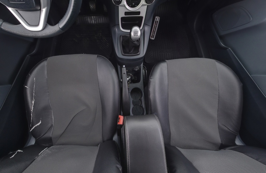 Ford Fiesta vaihtoauto