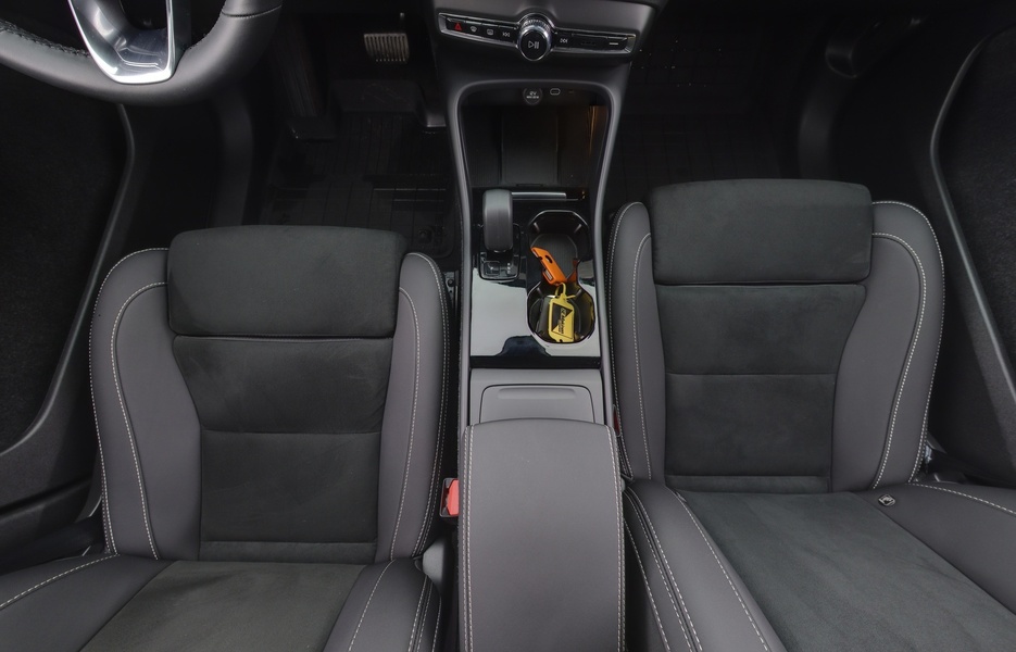 Volvo EX40 vaihtoauto