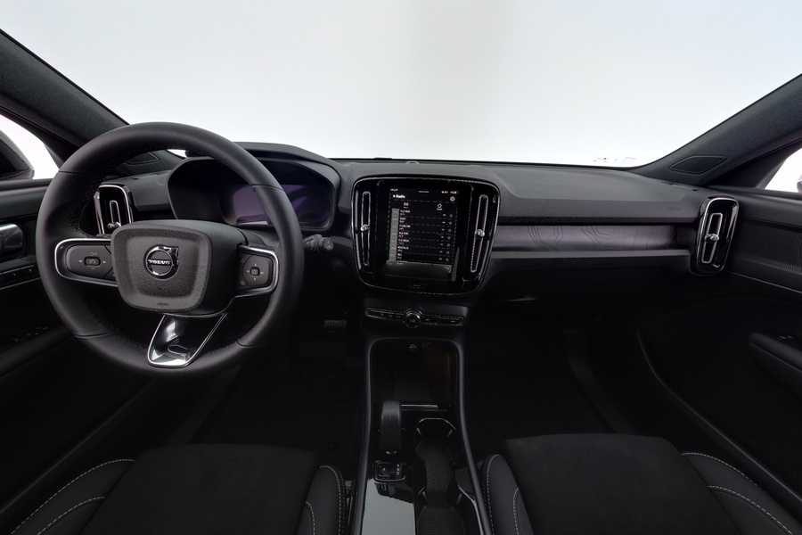 Volvo EX40 vaihtoauto