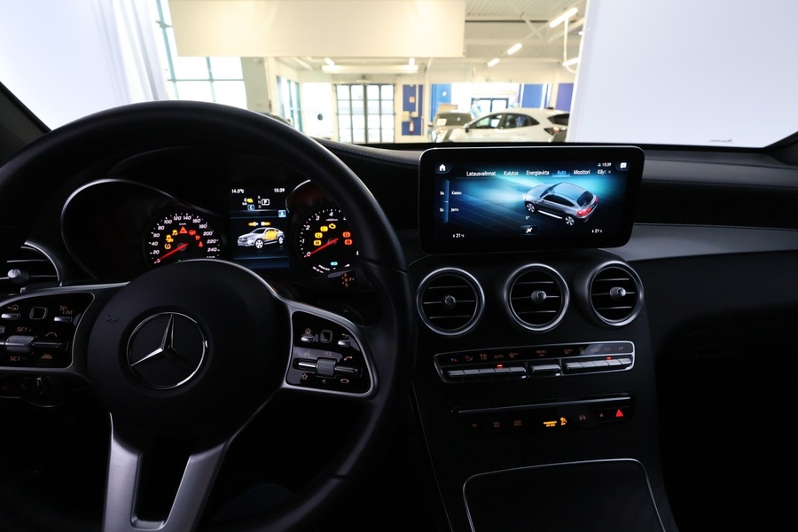 Mercedes-Benz GLC vaihtoauto