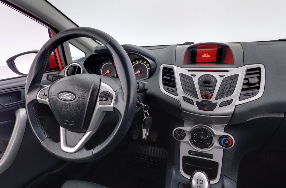 Ford Fiesta Van vaihtoauto