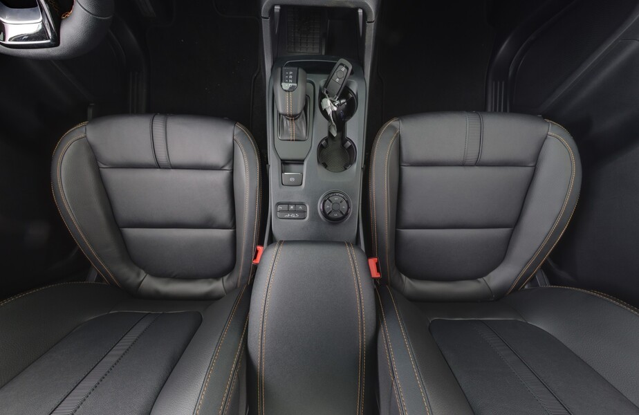 Ford Ranger vaihtoauto