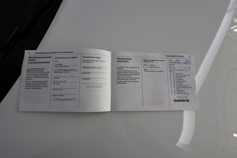 Opel Corsa vaihtoauto