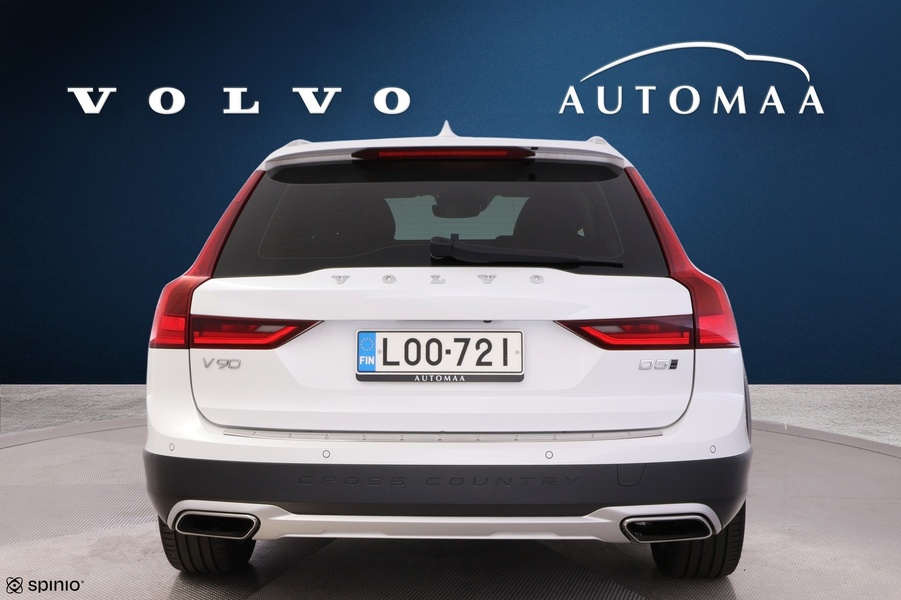 Volvo V90 Cross Country vaihtoauto