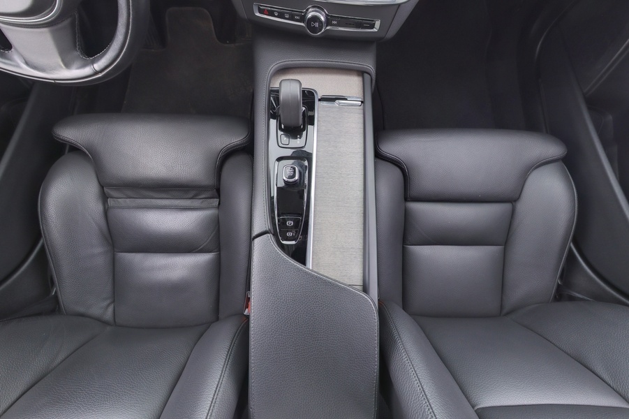 Volvo V90 Cross Country vaihtoauto