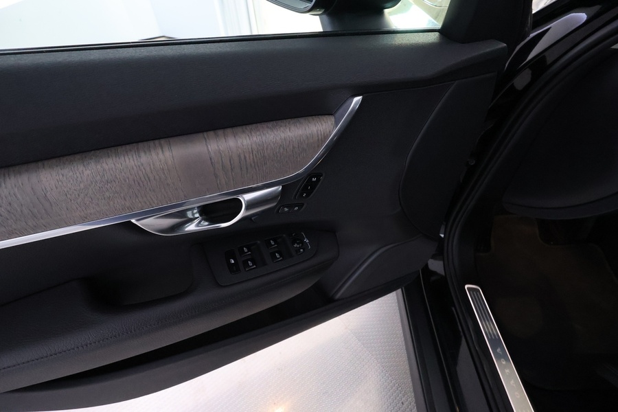 Volvo V90 Cross Country vaihtoauto