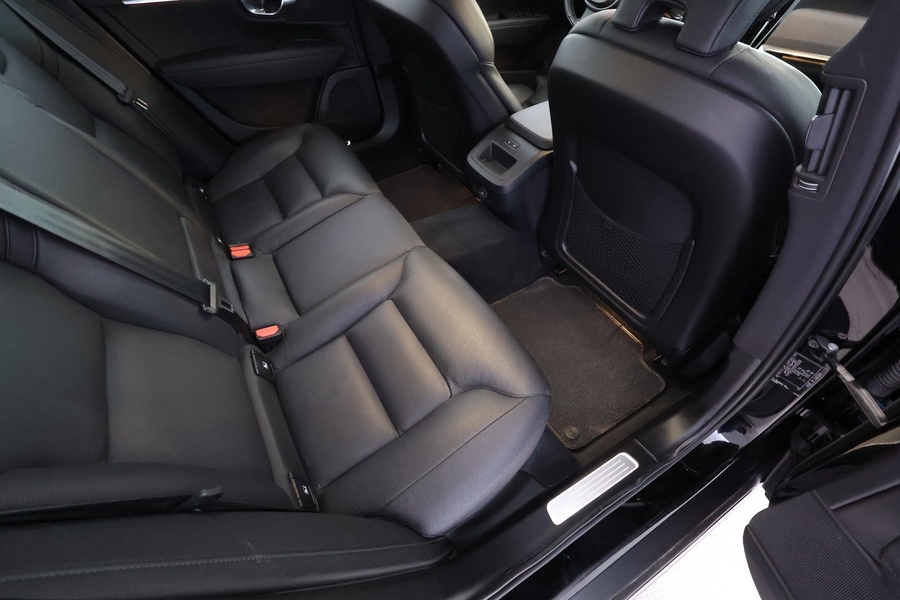 Volvo V90 Cross Country vaihtoauto
