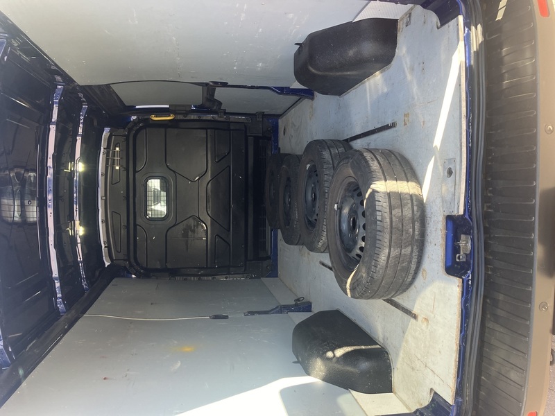 Ford Transit vaihtoauto