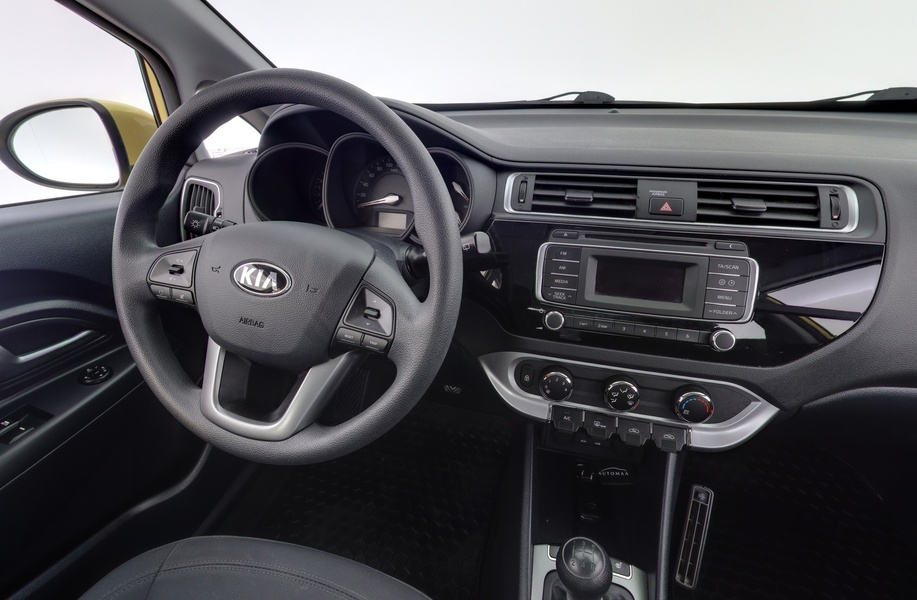 Kia Rio vaihtoauto