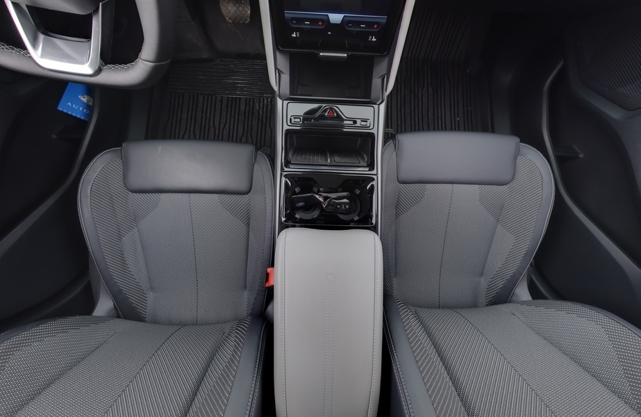 Ford USA Explorer vaihtoauto