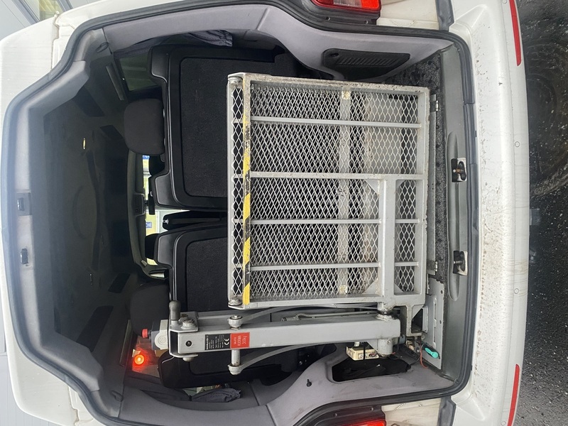 Volkswagen Transporter vaihtoauto