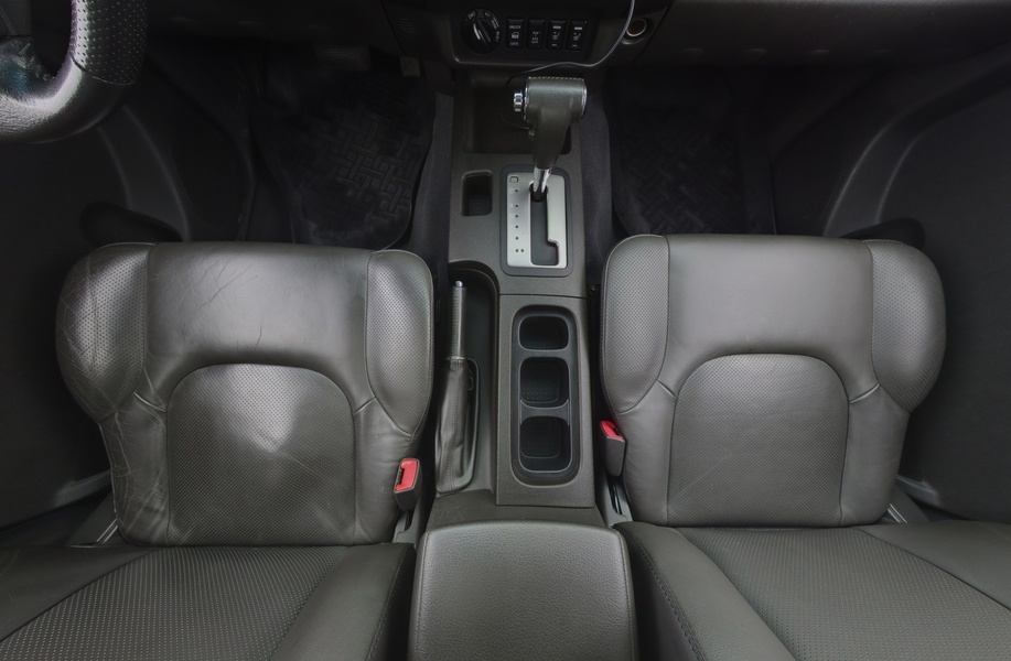 Nissan Navara vaihtoauto