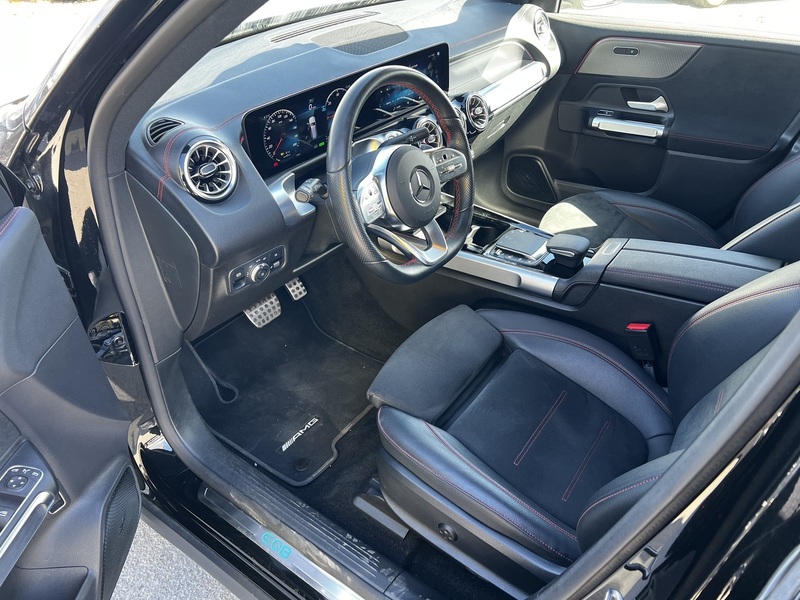 Mercedes-Benz EQB vaihtoauto