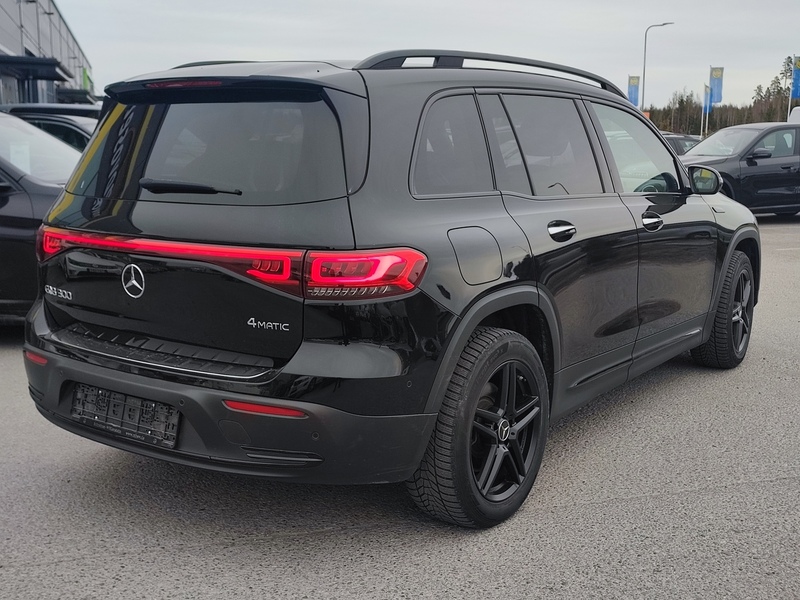 Mercedes-Benz EQB vaihtoauto