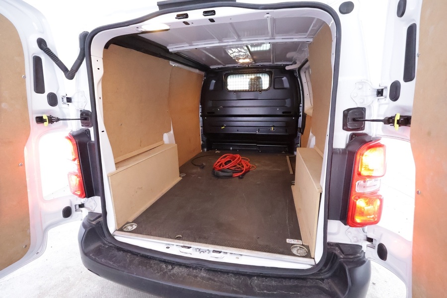 Toyota Proace vaihtoauto
