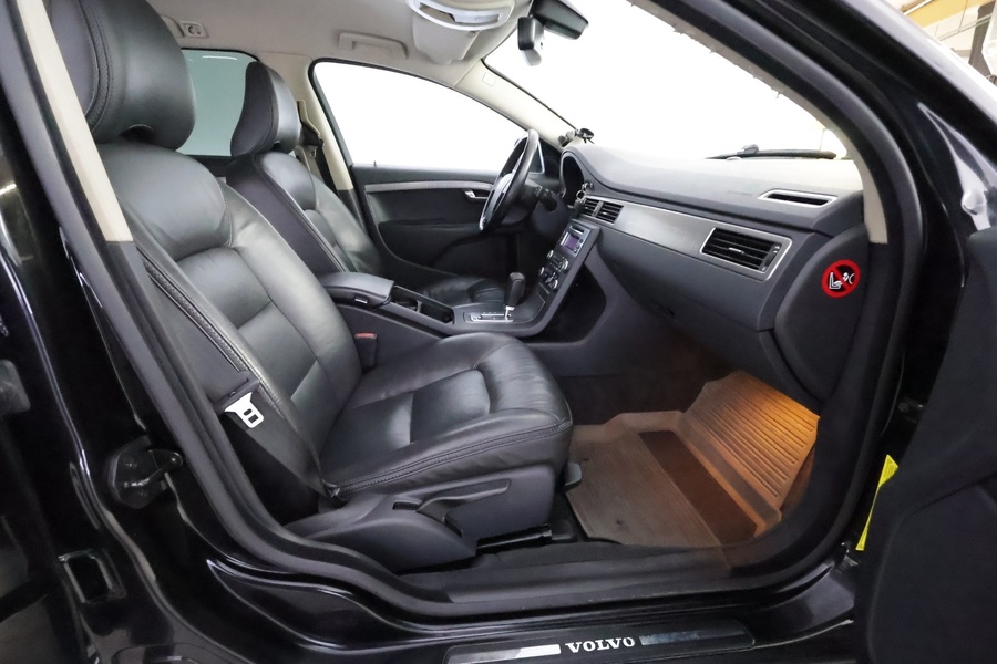 Volvo XC70 vaihtoauto