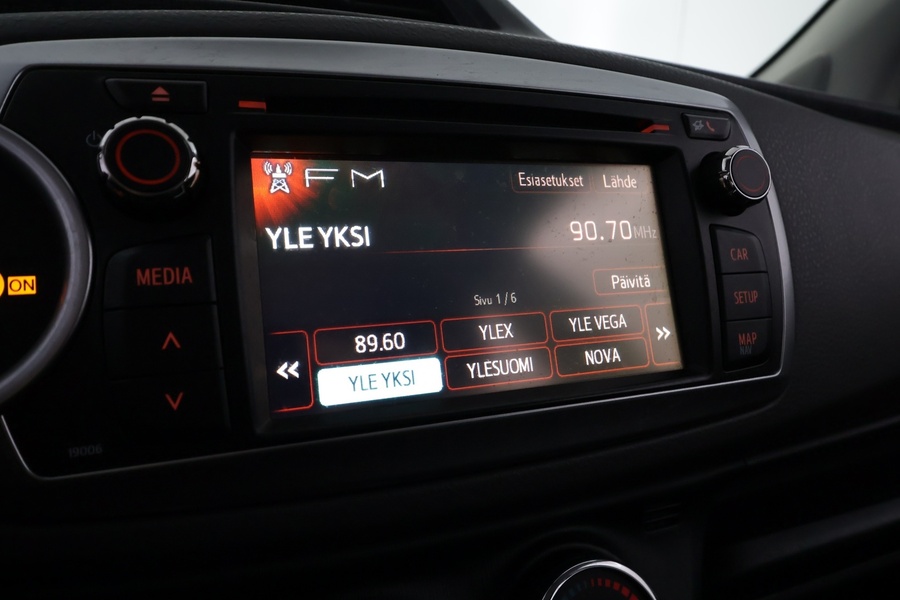 Toyota Yaris vaihtoauto