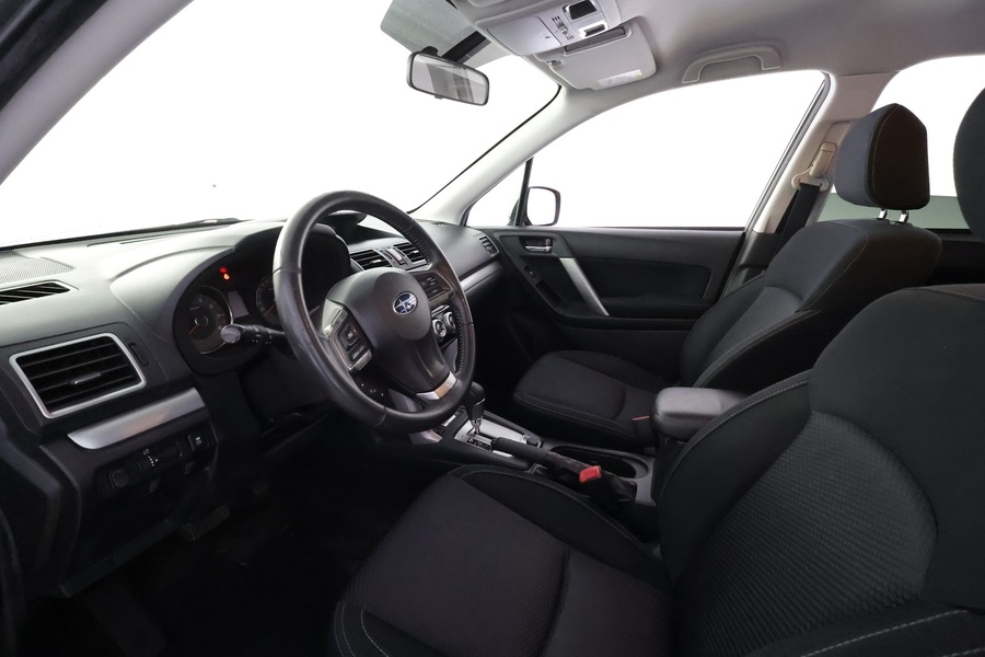 Subaru Forester vaihtoauto