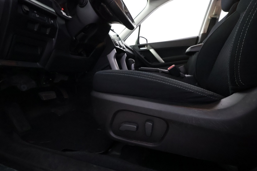 Subaru Forester vaihtoauto