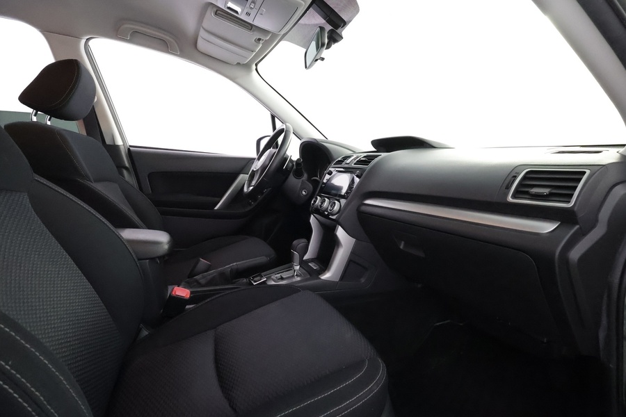 Subaru Forester vaihtoauto