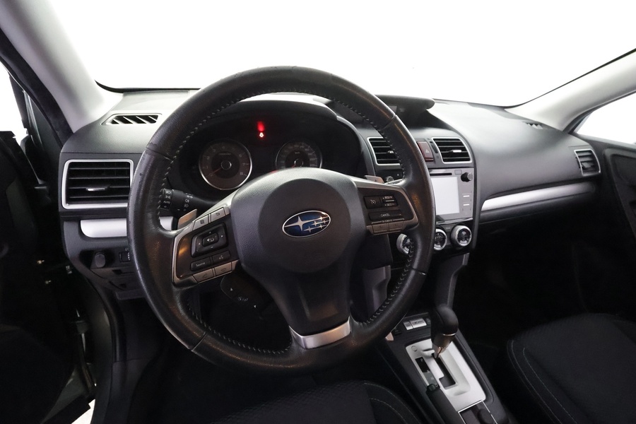 Subaru Forester vaihtoauto