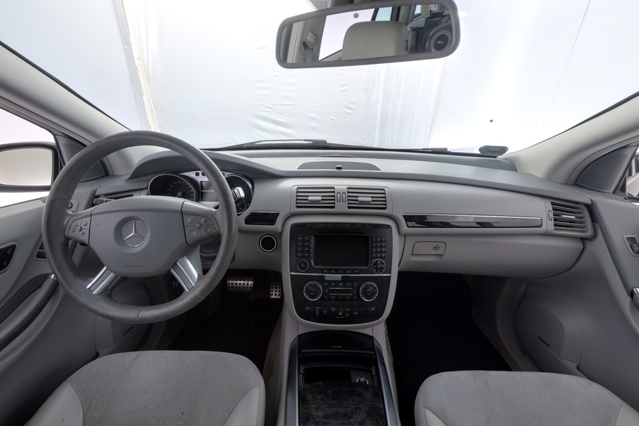 Mercedes-Benz R vaihtoauto