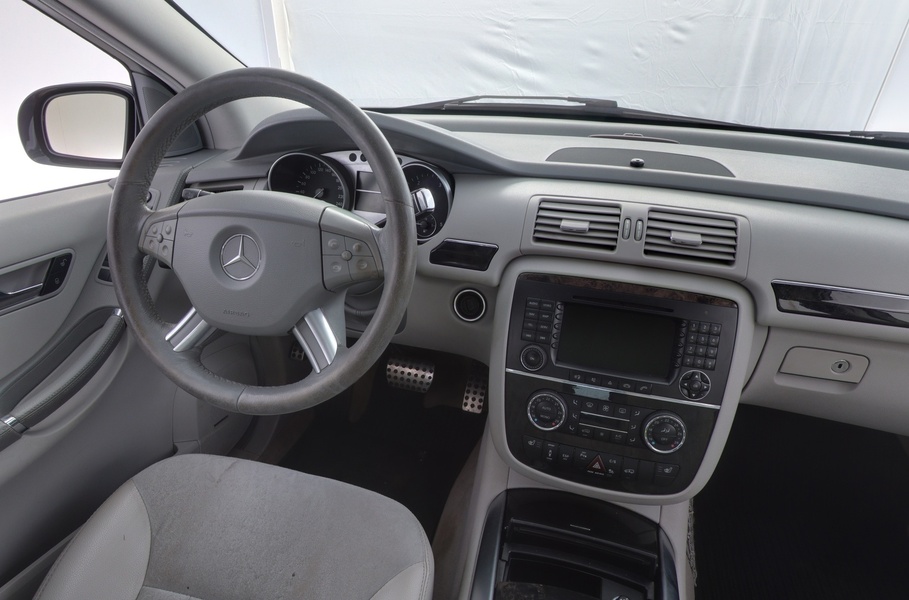 Mercedes-Benz R vaihtoauto