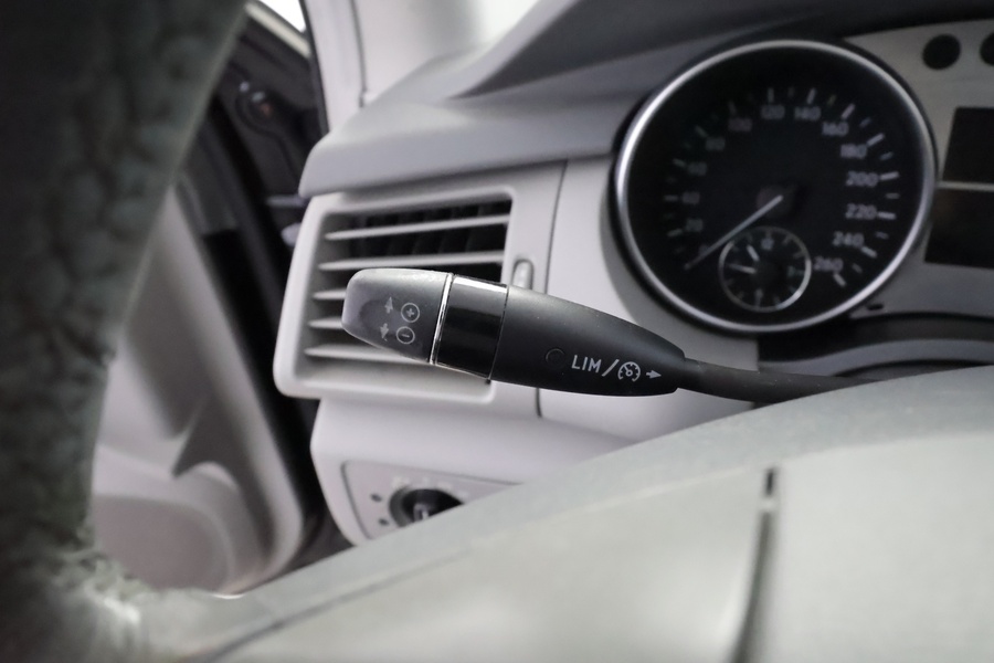 Mercedes-Benz R vaihtoauto