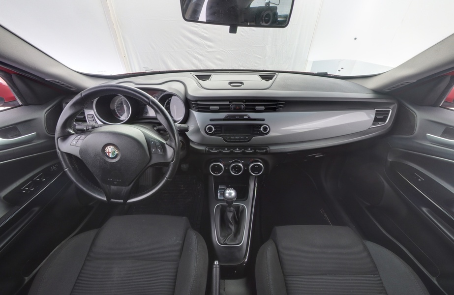Alfa Romeo Giulietta vaihtoauto